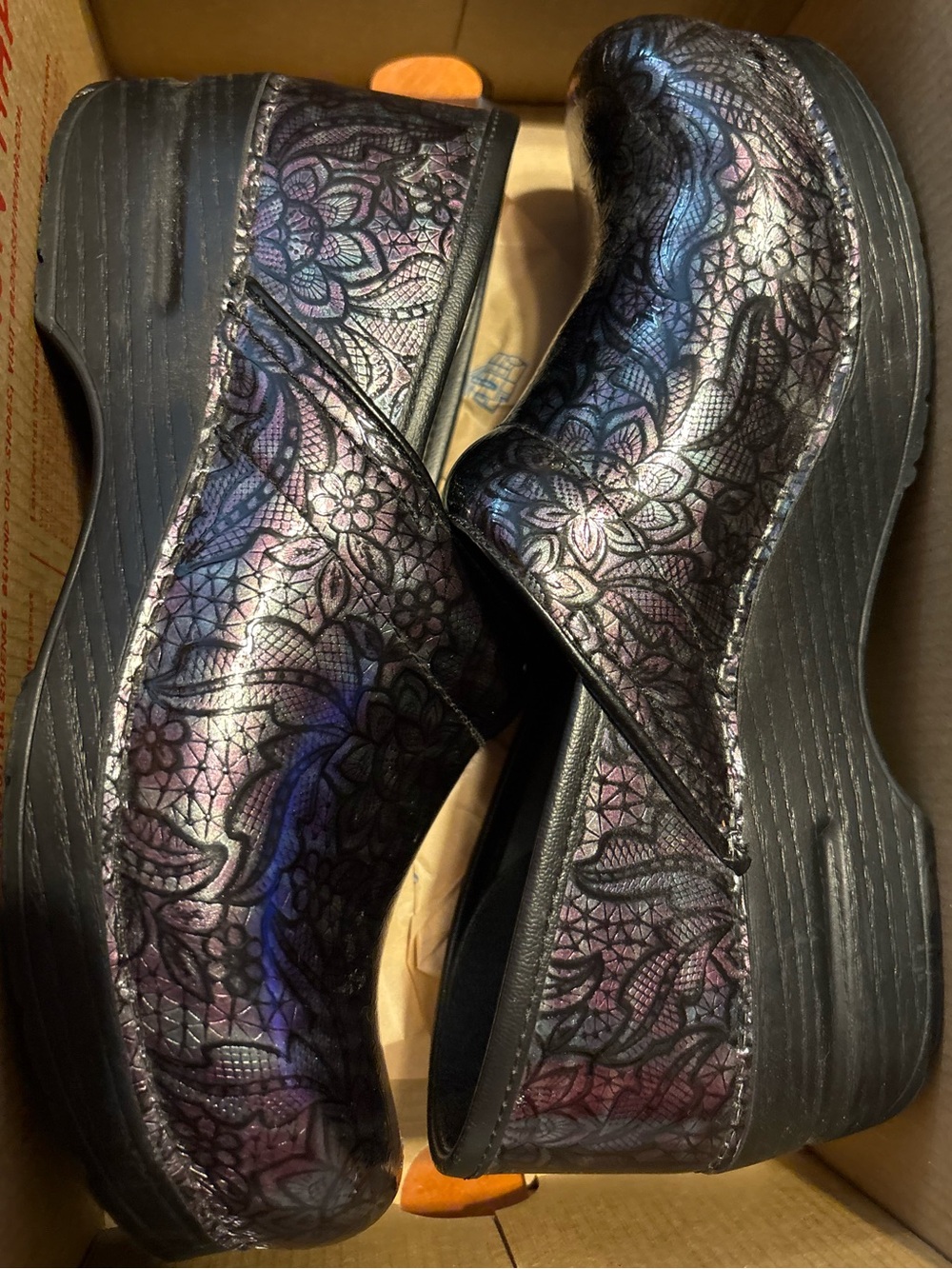 Dansko XP 2.0 Professional Clogs Floral Multicolor Metallic Size 38 7.5-8